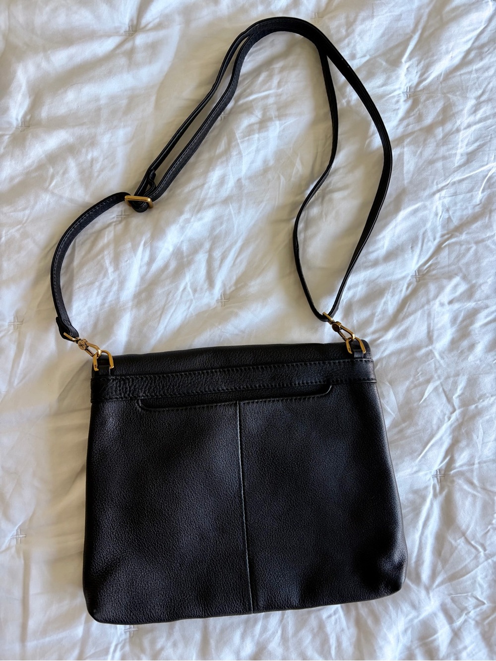 Hobo Draft Crossbody Bag in Pebbled Leather - Picture 8 of 12